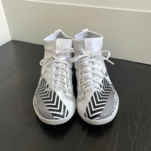 NIKE JR. MERCURIAL SUPERFLY 7 ACADEMY INDOOR SOCCER SHOES YOUTH
